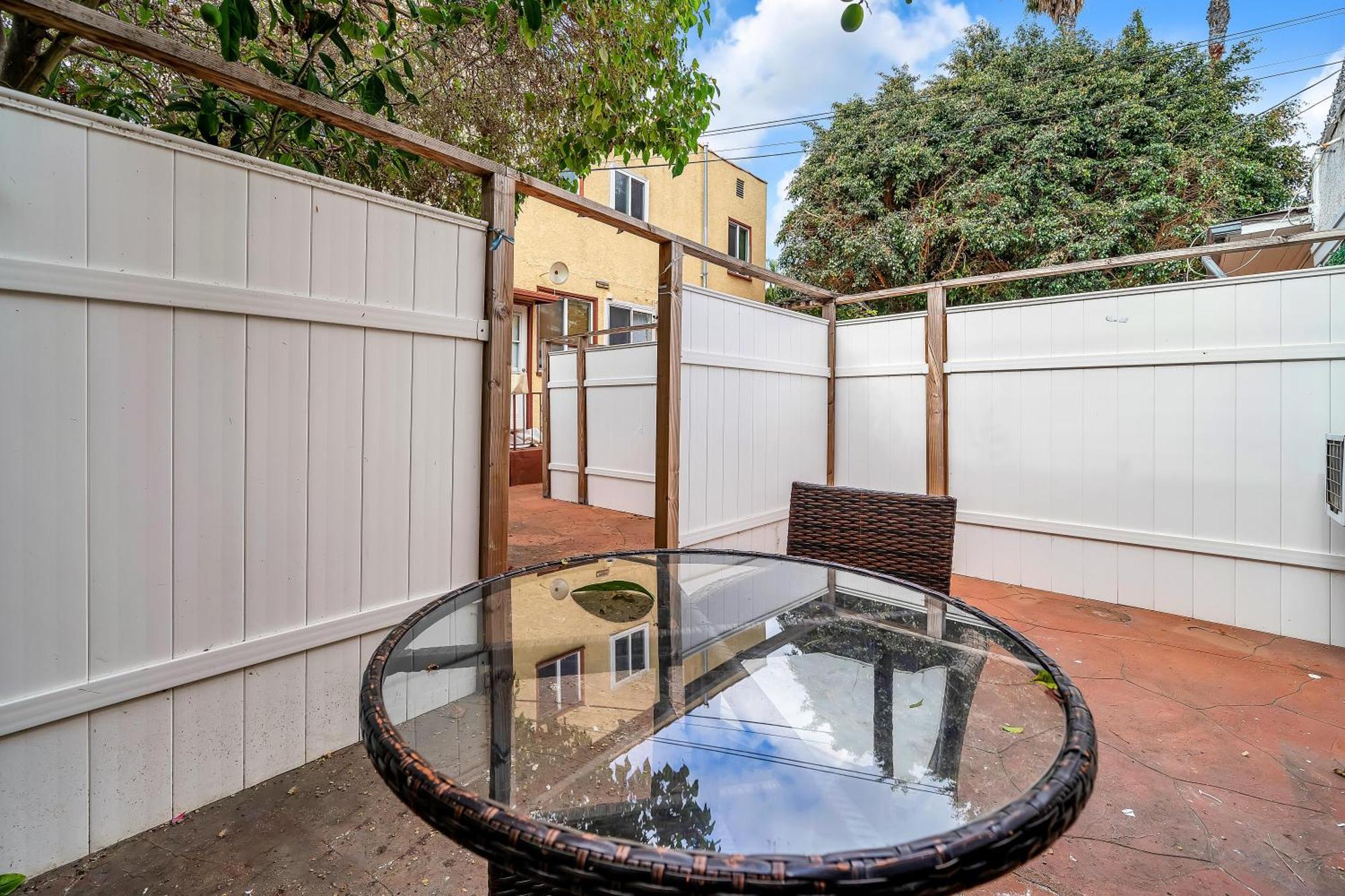 Cozy 1-Bedroom With Outdoor Seating Area Close To West Hollywood Los Angeles Exterior photo