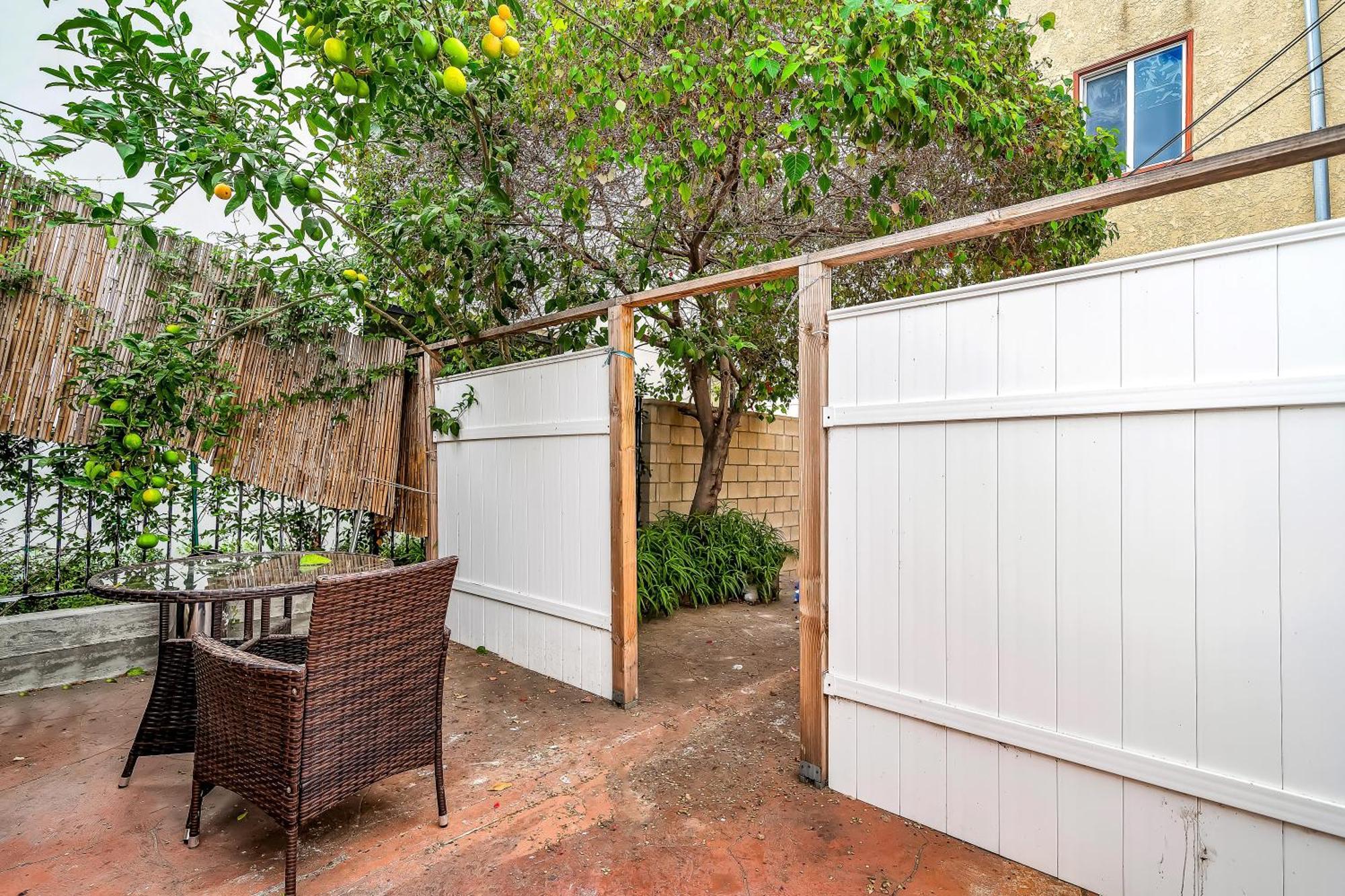 Cozy 1-Bedroom With Outdoor Seating Area Close To West Hollywood Los Angeles Exterior photo